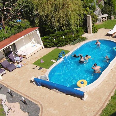 Aven'A Pokoje Goscinne Z Basenem Ujście-Darłowskie Dış mekan fotoğraf