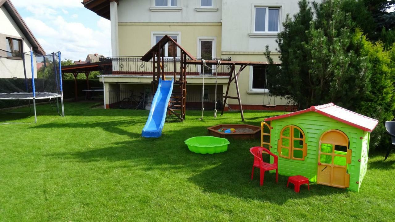 Aven'A Pokoje Goscinne Z Basenem Ujście-Darłowskie Dış mekan fotoğraf